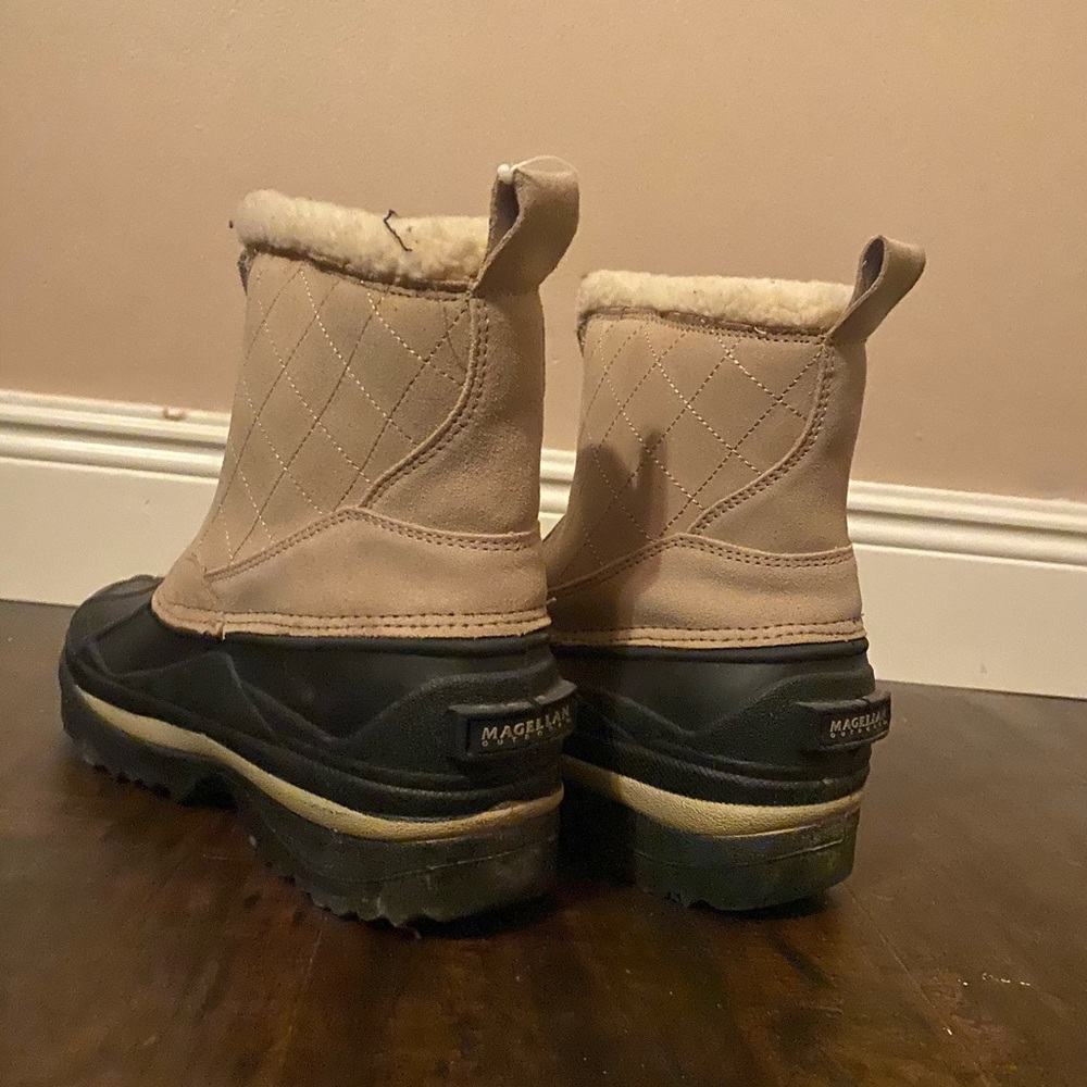 MAGELLAN BOOTS